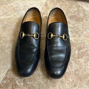 Excellent condition Gucci loafers . 100% authentic.